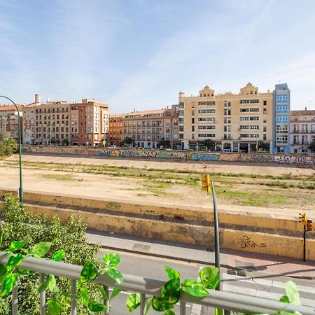 Central And Beautiful Apartment - Free Parking Málaga Esterno foto