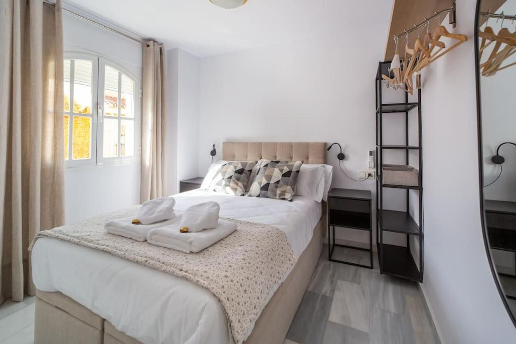 Central And Beautiful Apartment - Free Parking Málaga Esterno foto
